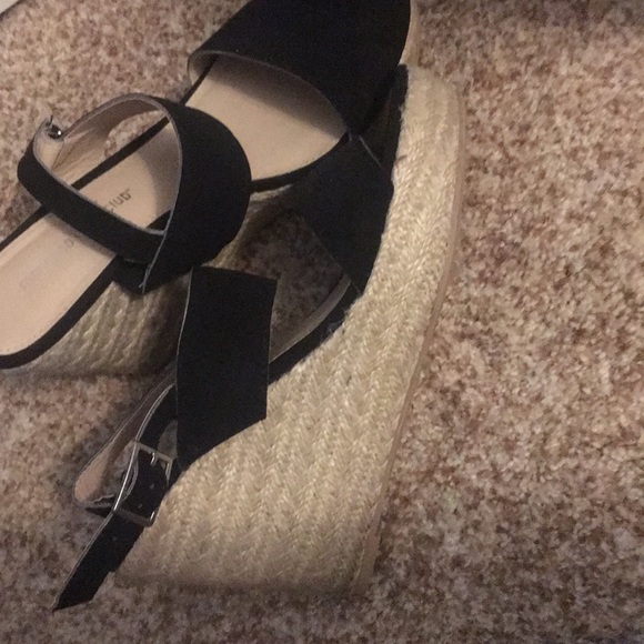 Wedges - Picture 2 of 2